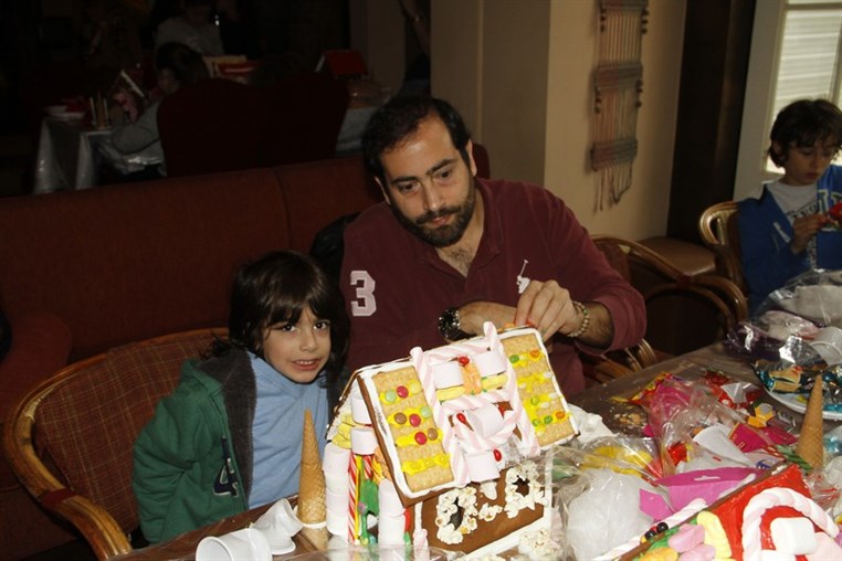 Gingerbread Houses Decoration 